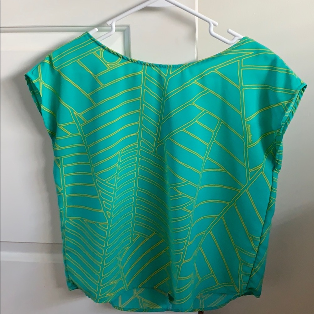 Manuhealii Blouse